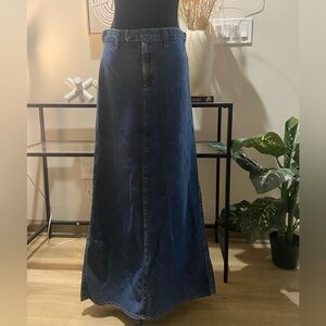 Earl Jeans Classic Blue Denim Skirt